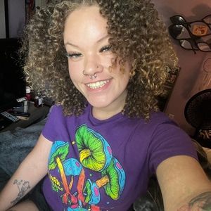 Meet your Posher, Kristen